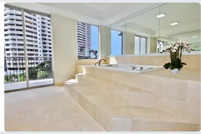 3500 Island Blvd #DPH01, Aventura, FL 33160 - Photo 32
