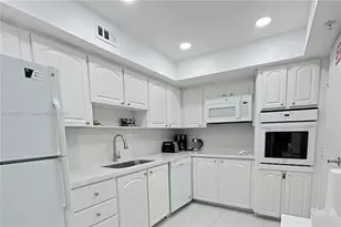 3901 S Ocean Dr, Hollywood, FL 33019 - Photo 6