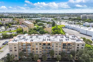 9310 Fontainebleau Blvd, Miami, FL 33172 - Photo 28