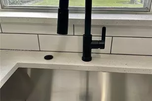 213 Oakridge N, Deerfield Beach, FL 33442 - Photo 16