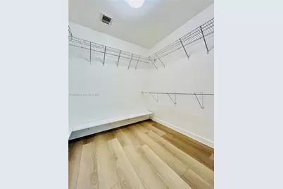 325 S Biscayne Blvd #3917, Miami, FL 33131 - Photo 14