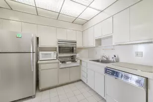 1980 S Ocean Dr, Hallandale Beach, FL 33009 - Photo 12