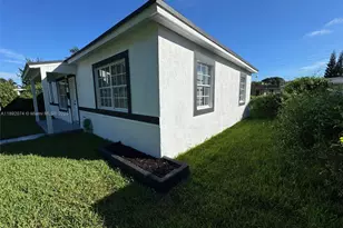 9221 Broad Manor Rd, Miami, FL 33147 - Photo 2