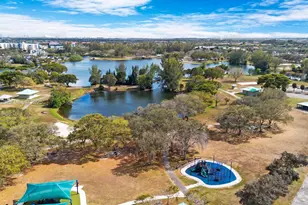 1178 NW 122nd Terrace, Pembroke Pines, FL 33026 - Photo 30