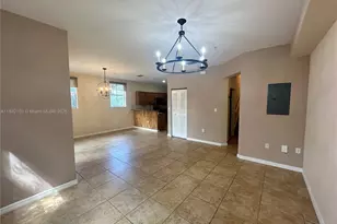 10800 NW 88th Terrace, Doral, FL 33178 - Photo 2