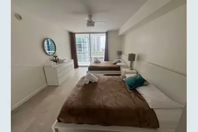 1200 Brickell Bay Dr #1919, Miami, FL 33131 - Photo 6