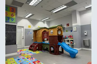 1200 Brickell Bay Dr #1919, Miami, FL 33131 - Photo 18