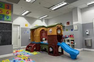 1200 Brickell Bay Dr, Miami, FL 33131 - Photo 18