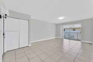 7330 SW 82nd St, Miami, FL 33143 - Photo 4