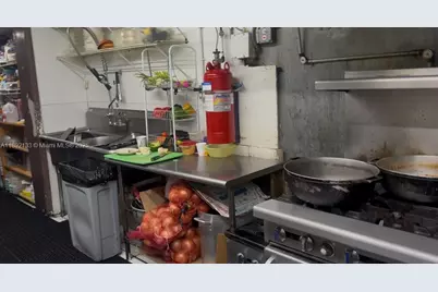 2175 SW 1st St, Miami, FL 33135 - Photo 18