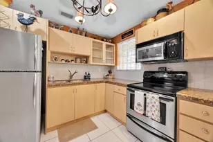 825 El Rado St, Coral Gables, FL 33134 - Photo 16