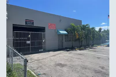 834 NW 10th Ter, Fort Lauderdale, FL 33311 - Photo 1