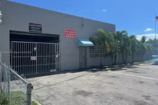 834 NW 10th Terrace, Fort Lauderdale, FL 33311 - Photo 1