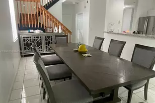 10470 SW 16th St, Pembroke Pines, FL 33025 - Photo 18