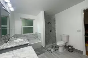 10470 SW 16th St, Pembroke Pines, FL 33025 - Photo 14