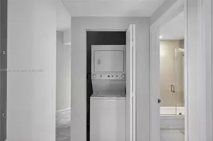 1010 SW 2nd Ave, Miami, FL 33130 - Photo 20