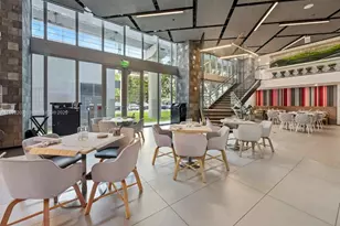 227 NE 2nd St, Miami, FL 33132 - Photo 18