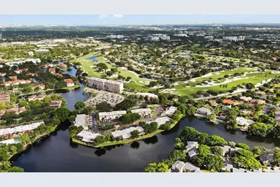 281 Jacaranda Dr #13, Plantation, FL 33324 - Photo 42