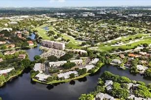 281 Jacaranda Dr, Plantation, FL 33324 - Photo 42