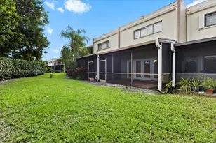 281 Jacaranda Dr, Plantation, FL 33324 - Photo 34