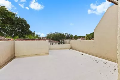 281 Jacaranda Dr #13, Plantation, FL 33324 - Photo 30