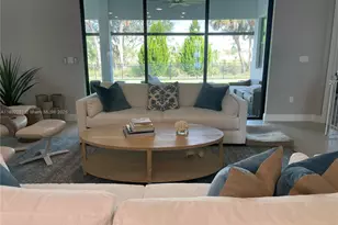 4960 Surfside Cir, Bradenton, FL 34211 - Photo 4