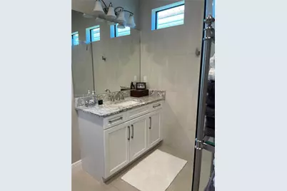 4960 Surfside Circle, Bradenton, FL 34211 - Photo 8