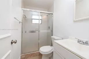 2775 W 61st Pl, Hialeah, FL 33016 - Photo 24