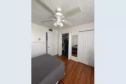 920 NE 199th St #4S, Miami, FL 33179 - Photo 28