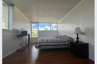 920 NE 199th St #4S, Miami, FL 33179 - Photo 34