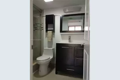 540 Brickell Key Dr #1602, Miami, FL 33131 - Photo 32