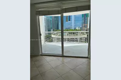 1420 Brickell Bay Dr #1506D, Miami, FL 33131 - Photo 6