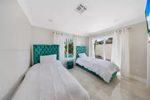 2115 NE 54th Ct, Fort Lauderdale, FL 33308 - Photo 28