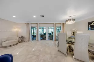 2115 NE 54th Ct, Fort Lauderdale, FL 33308 - Photo 12