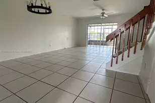 10431 NW 3rd St, Pembroke Pines, FL 33026 - Photo 4