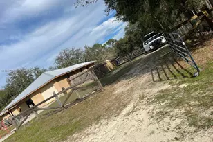 6739 SW 168th Terrace Rd, Ocala, FL 34481 - Photo 2