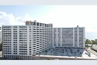 2899 Collins Ave #736, Miami Beach, FL 33140 - Photo 6