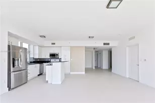 7900 Harbor Island Dr, North Bay Village, FL 33141 - Photo 12