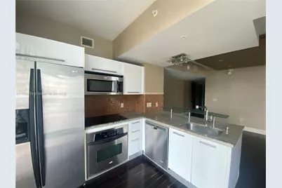 185 SW 7 St #2312, Miami, FL 33130 - Photo 4
