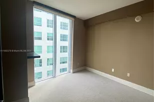 185 SW 7th St, Miami, FL 33130 - Photo 14