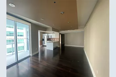 185 SW 7 St #2312, Miami, FL 33130 - Photo 2