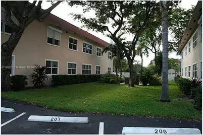 280 S Cypress Rd #303, Pompano Beach, FL 33060 - Photo 1