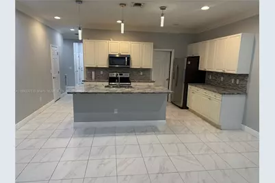 1201 NW Leonardo Cir, Port Saint Lucie, FL 34986 - Photo 8