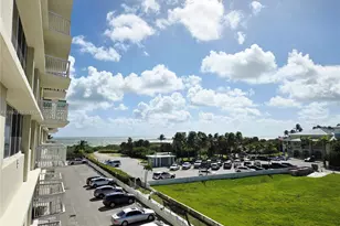 125 S Ocean Ave, Palm Beach Shores, FL 33404 - Photo 4