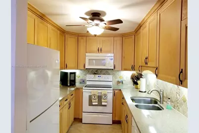 125 S Ocean Ave #400, Palm Beach Shores, FL 33404 - Photo 10