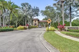 14403 Jockey Circle S, Davie, FL 33330 - Photo 52