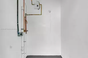 137 NW 29th Ave, Fort Lauderdale, FL 33311 - Photo 32