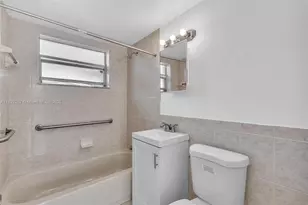 137 NW 29th Ave, Fort Lauderdale, FL 33311 - Photo 28