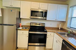 8110 Sunrise Lakes Blvd, Sunrise, FL 33322 - Photo 2