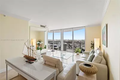 6365 Collins Ave #3611, Miami Beach, FL 33141 - Photo 2